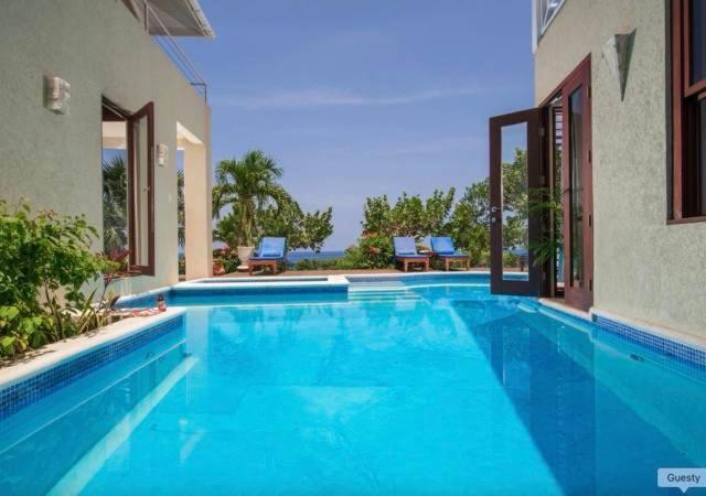 Hospitality Expert Little Waters Villa Negril Bagian luar foto
